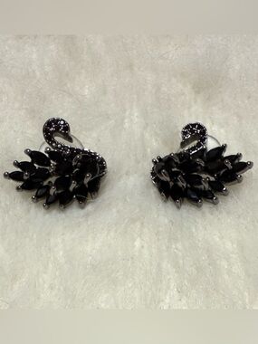 Black Swan Stunning Earrings 925 Sterling Silver With Sparkly Cubic Zirconia